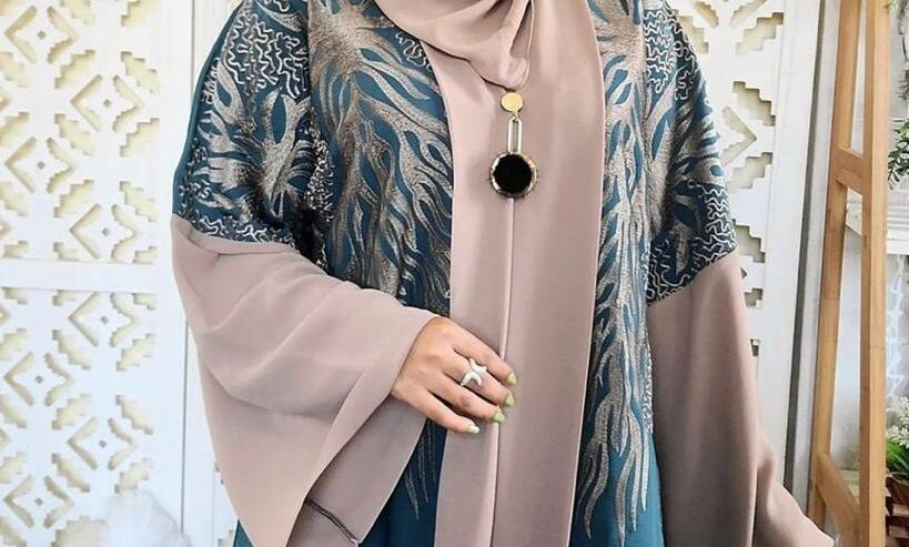 Exclusive Egyptian Abayas.💚💚💚